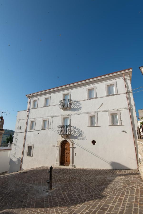 Palazzo Tilli Casoli  Exteriér fotografie