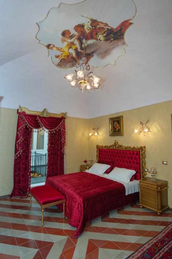 Palazzo Tilli Casoli  Exteriér fotografie